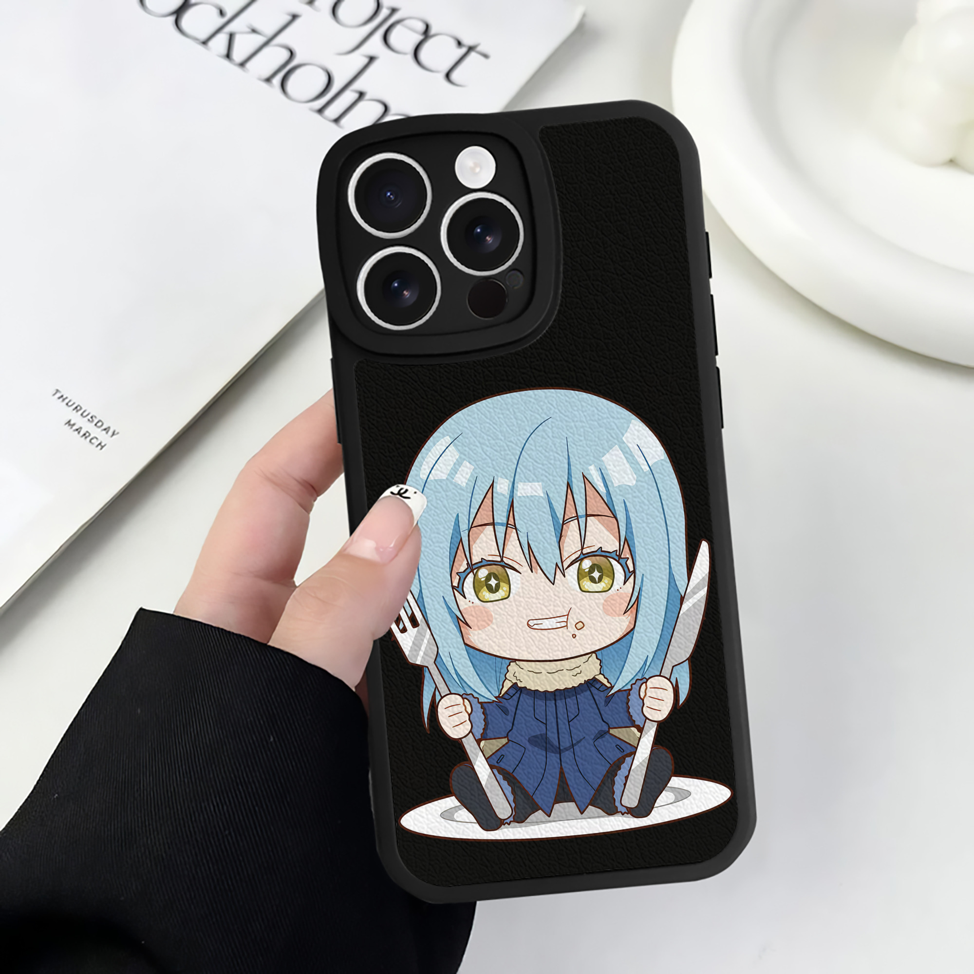 （画像用） 転スラ Regarding Reincarnated to Slime 【iPhone 16シリーズ対応】シリコンスマホケース（レザー調） 材質：シリコン